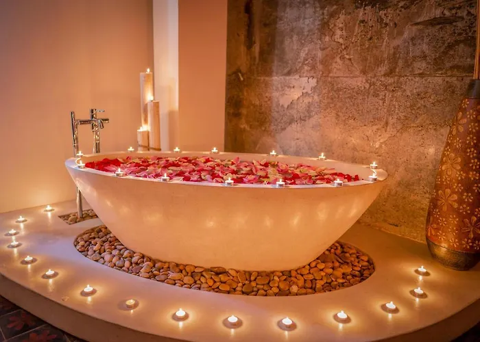 Hotel The By Metta